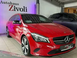 Rot Gebraucht 2017 Mercedes CLA250 Shooting Brake Night Kombi | 22.640 € (Fairer Preis)