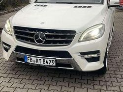 Gebraucht 2013 Mercedes ML350 Edition 1 SUV | 15.700 € (Guter Preis)