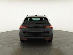 Black magic perleffekt Neu 2025 Skoda Octavia Selection Kombi | 34.475 € (Guter Preis)