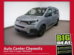 Grau Gebraucht 2024 Citroën Berlingo Van / Kleinbus | 29.477 € (Etwas zu teuer)