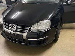 Schwarz Gebraucht 2009 VW Golf VI Comfortline Kombi | 3.350 € (Fairer Preis)