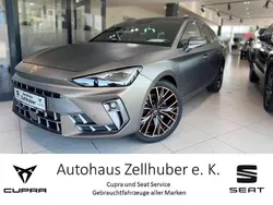 Beige Gebraucht 2024 Cupra Leon VZ Limousine | 42.970 € (Etwas zu teuer)