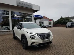 Weiß Gebraucht 2023 Nissan Juke N-Connecta SUV | 27.900 € (Teuer)