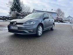 Grau Gebraucht 2018 VW Golf VII Highline Kombi | 15.000 € (Guter Preis)