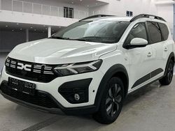 Weiß Gebraucht 2025 Dacia Jogger Expression Van / Kleinbus | 22.990 € (Guter Preis)