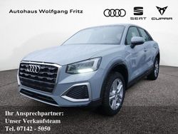 Grau Neu 2025 Audi Q2 Advanced SUV | 34.980 € (Guter Preis)