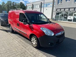 Rot Gebraucht 2018 Opel Combo Van / Kleinbus | 5.999 €