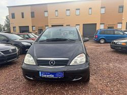 Grau Gebraucht 2003 Mercedes A160 Classic Limousine | 2.599 € (Teuer)