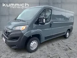 Taubengrau (grau) Neu 2024 Opel Movano Van | 36.990 €