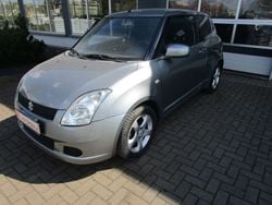 Grau Gebraucht 2005 Suzuki Swift Kleinwagen | 3.290 € (Fairer Preis)