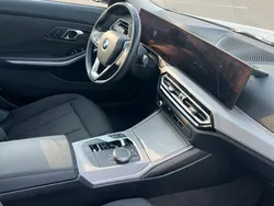Weiß Gebraucht 2022 BMW 318 Kombi | 31.300 € (Fairer Preis)