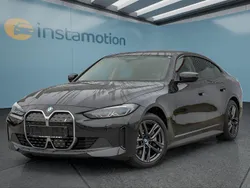 Schwarz Gebraucht 2023 BMW i4 Limousine | 45.749 € (Fairer Preis)