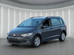 Grau Gebraucht 2021 VW Touran R Van / Kleinbus | 22.849 € (Fairer Preis)
