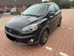 Schwarz Gebraucht 2018 Ford Ka Plus Kleinwagen | 7.999 € (Guter Preis)