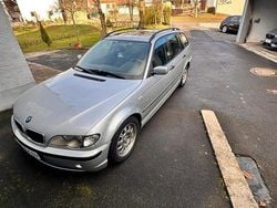 Silber Gebraucht 2005 BMW 320 Kombi | 2.850 € (Teuer)