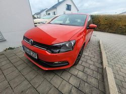Rot Gebraucht 2015 VW Polo Allstar Limousine | 8.900 € (Etwas zu teuer)