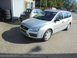Polarsilber metallic Gebraucht 2005 Ford Focus Trend Kombi | 699 € (Superpreis)