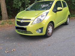 Grün Gebraucht 2011 Chevrolet Spark Kleinwagen | 1.500 € (Fairer Preis)