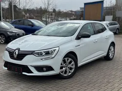 Weiß Gebraucht 2019 Renault Mégane IV LIMITED Limousine | 12.980 € (Guter Preis)