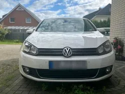 Weiß Gebraucht 2011 VW Golf VI Highline Limousine | 5.800 € (Fairer Preis)
