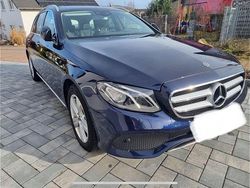 Blau Gebraucht 2018 Mercedes E220 Avantgarde Kombi | 21.999 € (Fairer Preis)