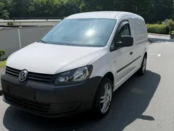 Weiß Gebraucht 2013 VW Caddy Van / Kleinbus | 5.900 € (Guter Preis)
