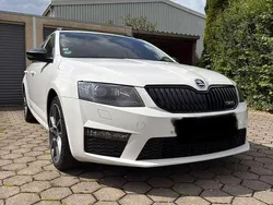 Weiß Gebraucht 2015 Skoda Octavia Kombi | 9.000 € (Superpreis)