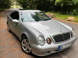 Silber Gebraucht 2000 Mercedes CLK200 Coupé | 2.700 € (Fairer Preis)