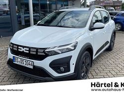 Weiß Gebraucht 2024 Dacia Sandero Expression Kleinwagen | 16.390 € (Guter Preis)