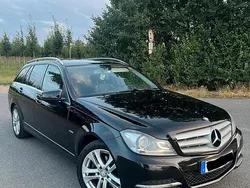 Schwarz Gebraucht 2011 Mercedes C200 Avantgarde Kombi | 5.700 € (Etwas zu teuer)