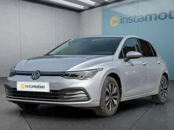 Silber Gebraucht 2023 VW Golf VIII Kleinwagen | 24.699 € (Guter Preis)
