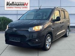 Schwarz Gebraucht 2022 Toyota Proace Verso City Kombi | 25.900 € (Etwas zu teuer)