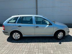 Grau Gebraucht 2006 VW Polo Edition Kombi | 1.700 € (Etwas zu teuer)