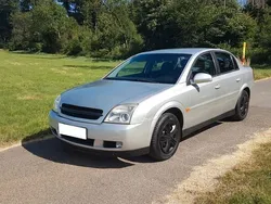 Silber Gebraucht 2003 Opel Vectra Limousine | 1.488 € (Guter Preis)