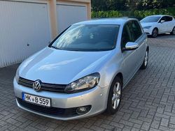 Silber Gebraucht 2010 VW Golf VI Comfortline Limousine | 3.799 € (Guter Preis)