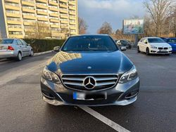 Grau Gebraucht 2014 Mercedes E250 Avantgarde Limousine | 16.500 € (Teuer)