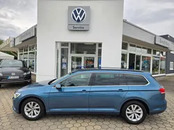 Blau Gebraucht 2018 VW Passat Comfortline Kombi | 15.990 € (Superpreis)