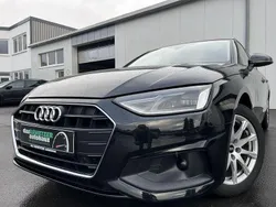 Mythosschwarz Gebraucht 2023 Audi A4 Kombi | 29.460 € (Guter Preis)