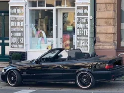 Schwarz Gebraucht 1995 BMW M3 Cabriolet Performance Cabrio | 29.900 €