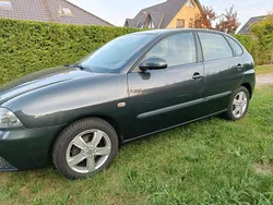 Grau Gebraucht 2009 Seat Ibiza Kleinwagen | 2.250 € (Guter Preis)