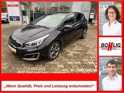 Schwarz Gebraucht 2015 Kia Ceed Platinum Edition Limousine | 13.570 € (Fairer Preis)
