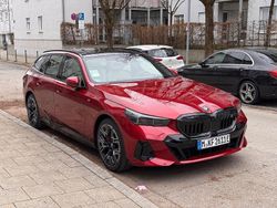 Rot Gebraucht 2024 BMW i5 M Sport Limousine | 62.000 € (Teuer)