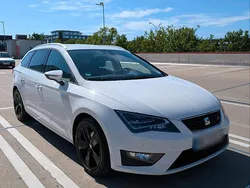 Weiß Gebraucht 2016 Seat Leon FR Kombi | 11.150 € (Fairer Preis)