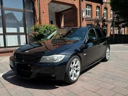 Schwarz Gebraucht 2007 BMW 320 M Sport Kombi | 4.250 € (Fairer Preis)