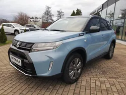 Ice grayish blue metallic/cosm Neu 2025 Suzuki Vitara Comfort SUV | 29.590 € (Teuer)