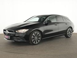 Nachtschwarz Gebraucht 2020 Mercedes CLA200 Shooting Brake Kombi | 23.595 € (Guter Preis)