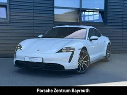 Weiss Gebraucht 2022 Porsche Taycan Limousine | 62.900 € (Guter Preis)