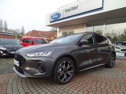 Grau Gebraucht 2023 Ford Focus Active X Limousine | 23.590 € (Fairer Preis)