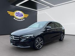 Schwarz Gebraucht 2019 Mercedes B220 Progressive Van / Kleinbus | 23.999 € (Fairer Preis)