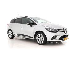 Grau Gebraucht 2019 Renault Clio IV LIMITED Kombi | 4.245 € (Teuer)